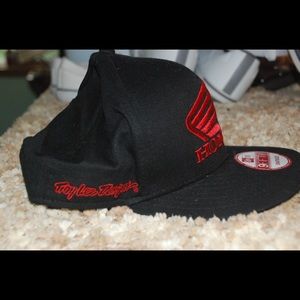 New Era Other - Black and red Honda baseball cap New Era Other - Black and red Honda baseball cap